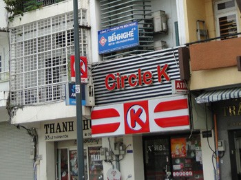 Location commerce Tan Binh district