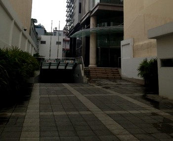 Location building avec garage