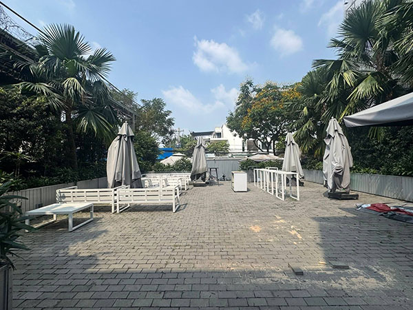 Local commercial à louer Binh An