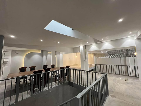 Commerce à louer Binh Trung Tay