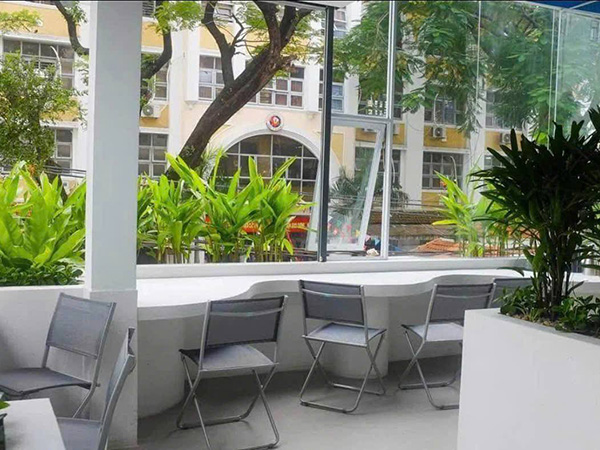 Commerce à louer Dang Tat