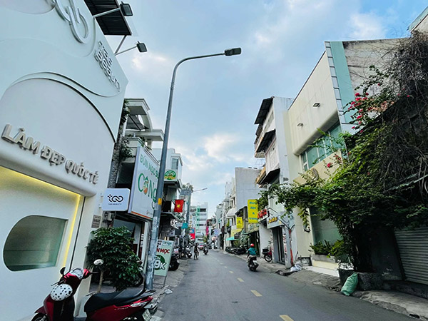 Local commercial à louer Dien Bien Phu