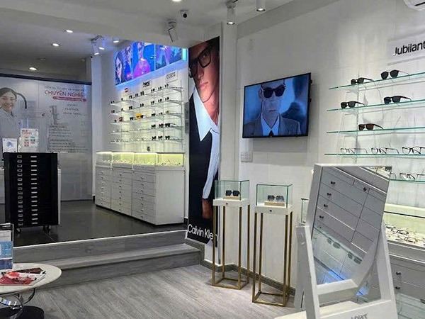 Local commercial à louer Dinh Cong Tranh