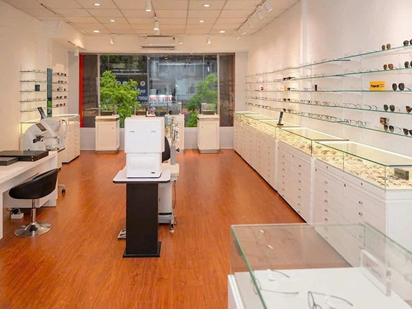 Local commercial à louer Dinh Cong Tranh