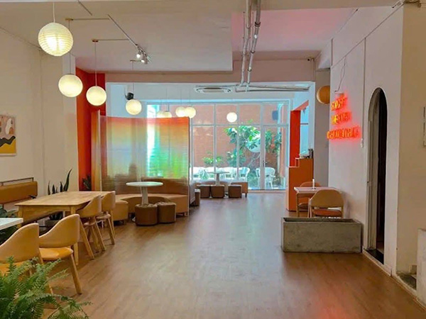 Local commercial à louer Han Thuyen