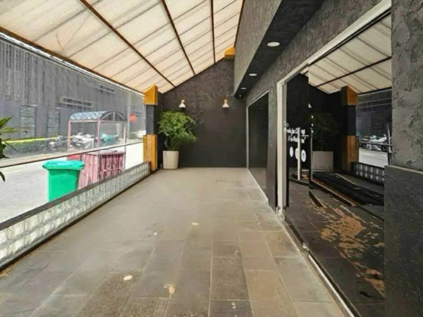 Local commercial à louer Him Lam