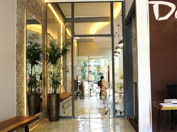 Commerce à louer Mai Thi Luu