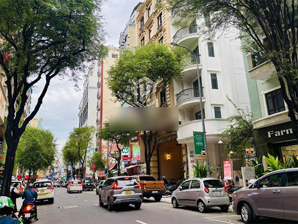 Local commercial à louer Nguyen Thai Binh