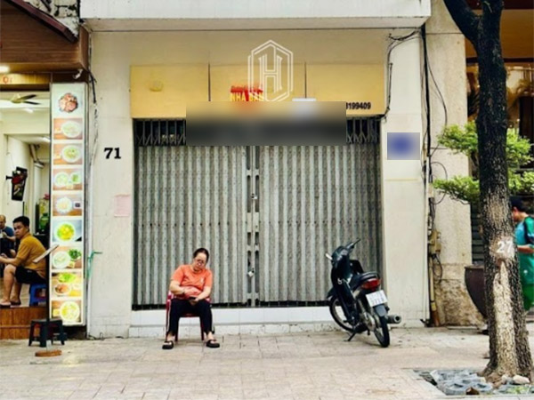 Commerce à louer Nguyen Thai Binh