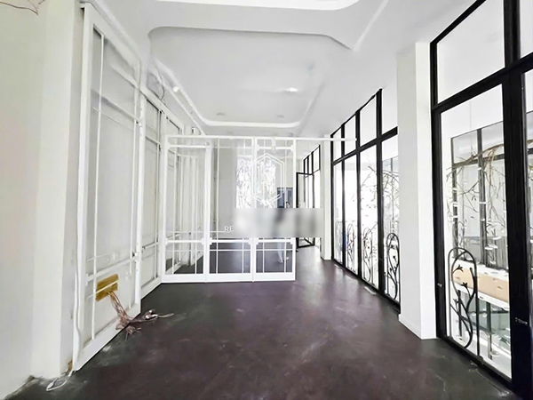 Local commercial à louer Tran Dinh Xu