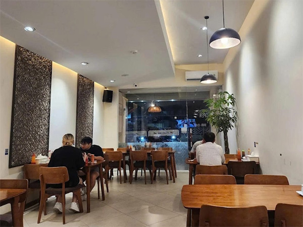 Bar à louer Bui Thi Xuan