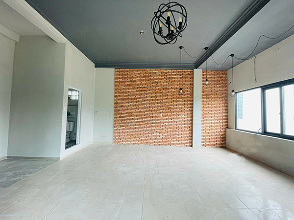 Bar à louer Cao Ba Nha