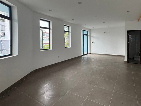 Restaurant à louer De Tham