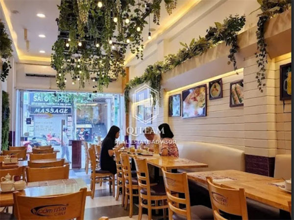 Restaurant à louer Mai Thi Luu