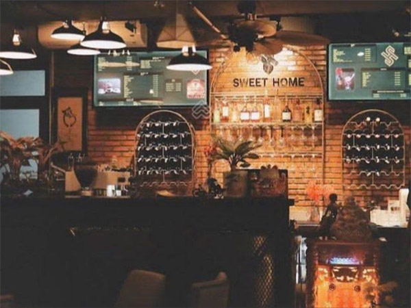 Bar à louer Ngo Duc Ke