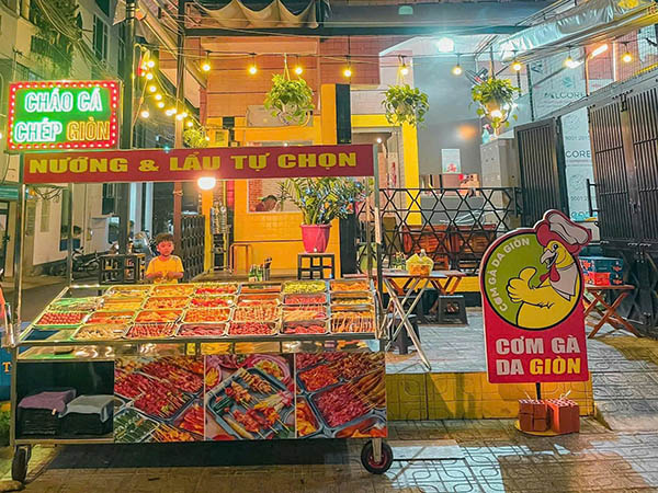 Bar à louer Nguyen Van Huong