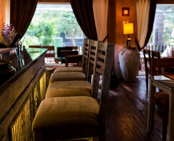 Bar à louer Tan Hung