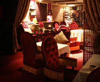 Bar à louer Tan Hung