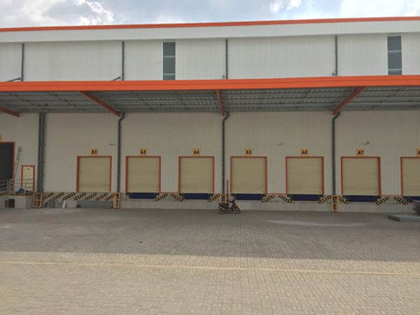 Entrepôt à louer aéroport