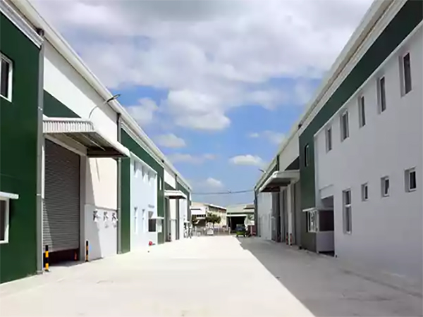 Entrepôt à louer Ben Luc